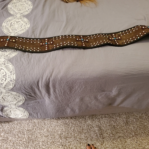 Belt - Picture 2 of 3